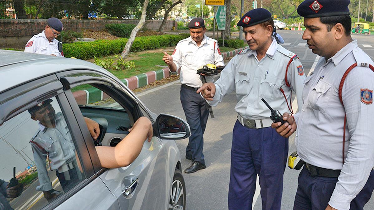 delhi traffic police
