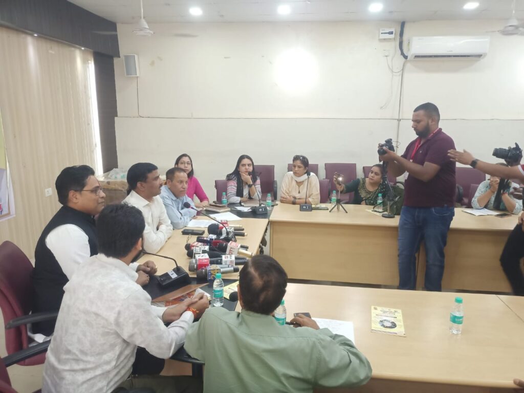 WhatsApp Image 2025-05-18 at 12.37.58 PM