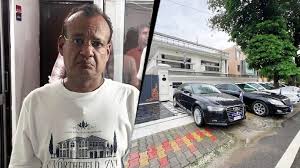 Ghaziabad 'ambassador' arrested: Fake photos with PM Modi, fake passport and Rs 44 lakh in foreign currency - Harshvardhan Jain's fake diplomatic world exposed