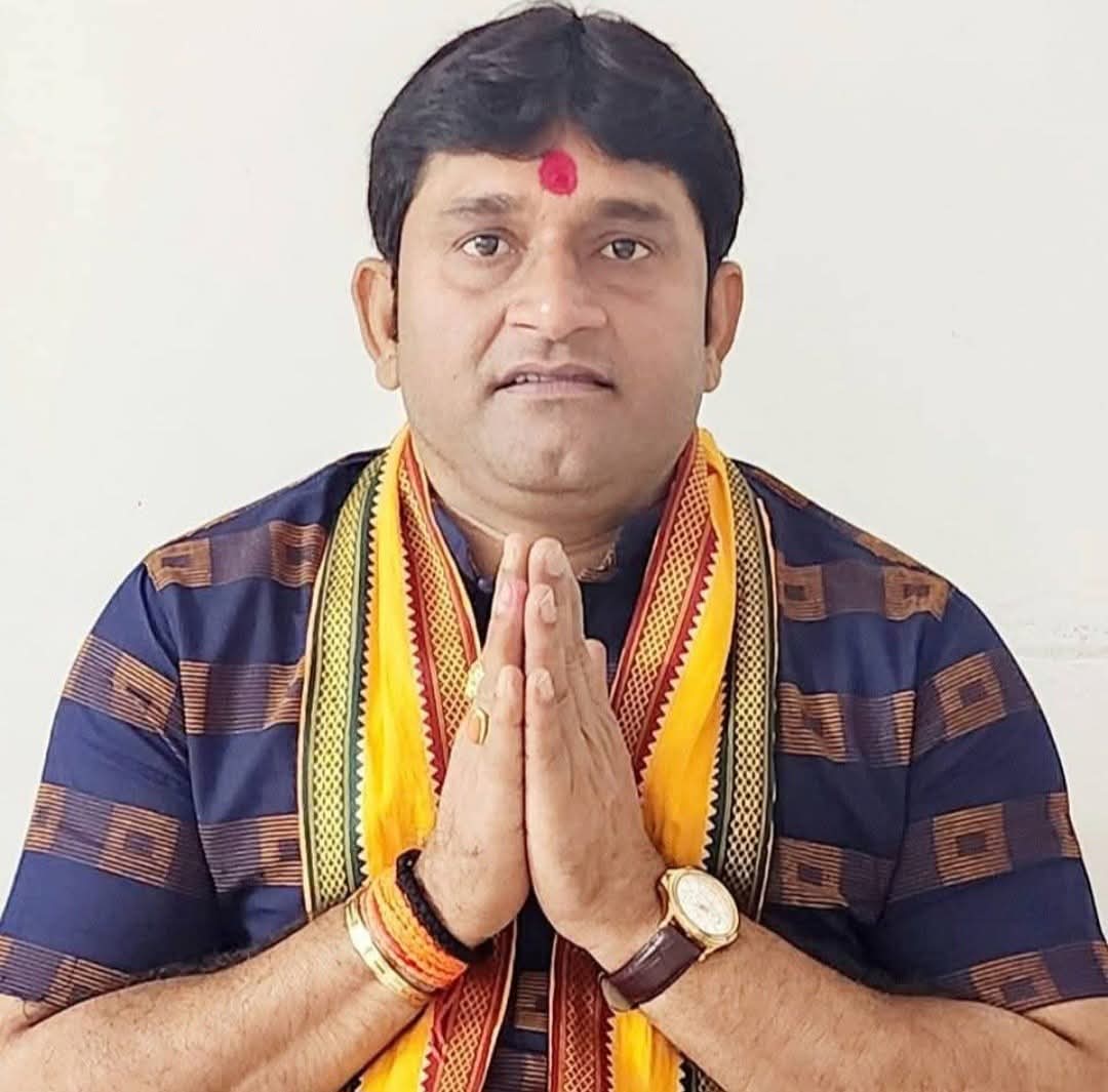 Dheeraj Singh Jaunpur Leader